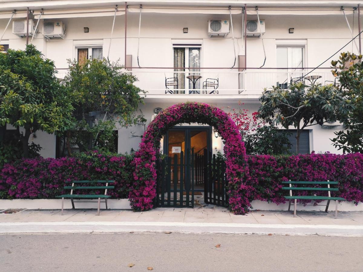 Hotel Ritsa Kamena Vourla Exterior photo